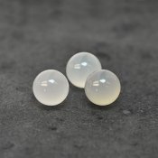 Undrilled round bead, natural pale agate, approx. 9-10mm