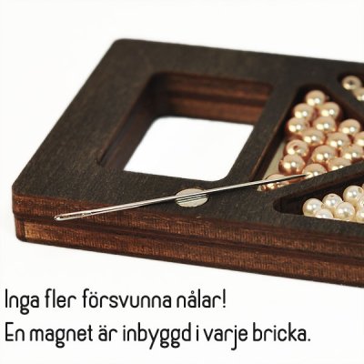Exklusiva låsbara antispill-brickor för seed beads och små pärlor, mörkbruna