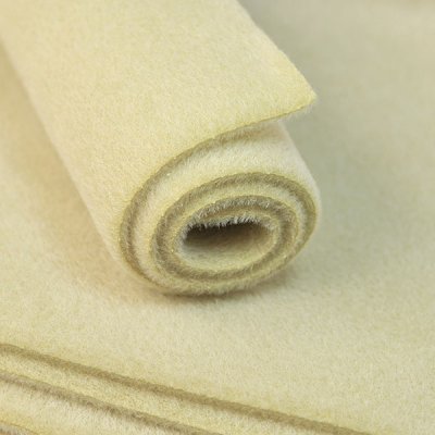 Mjuk pärlmatta som håller dina pärlor på plats, beige